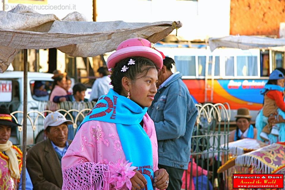 PERU - Village festivity on the road to Puno  - 10.jpg